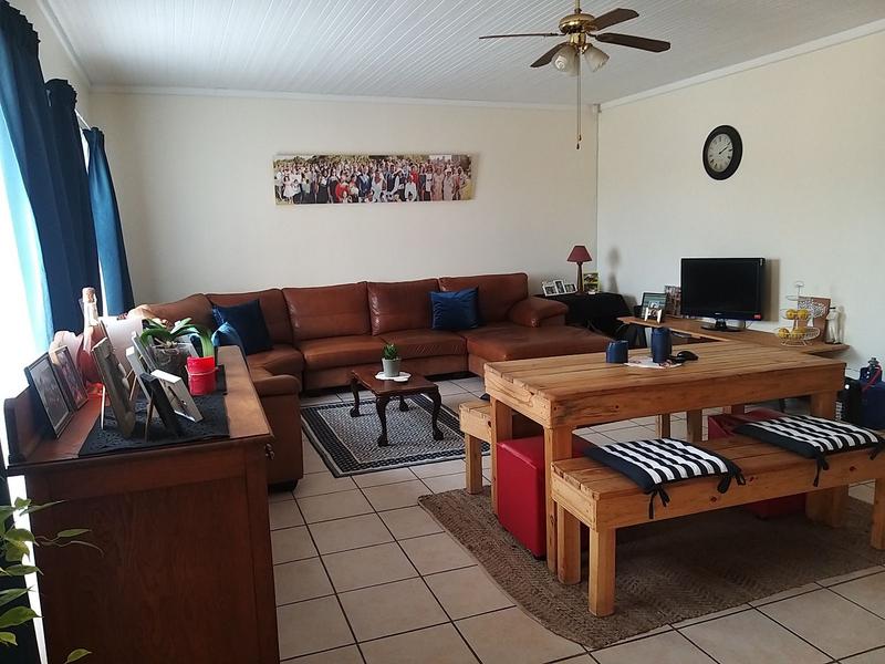 To Let 3 Bedroom Property for Rent in Oatlands North Eastern Cape